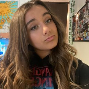 Meet your Posher, Shelby